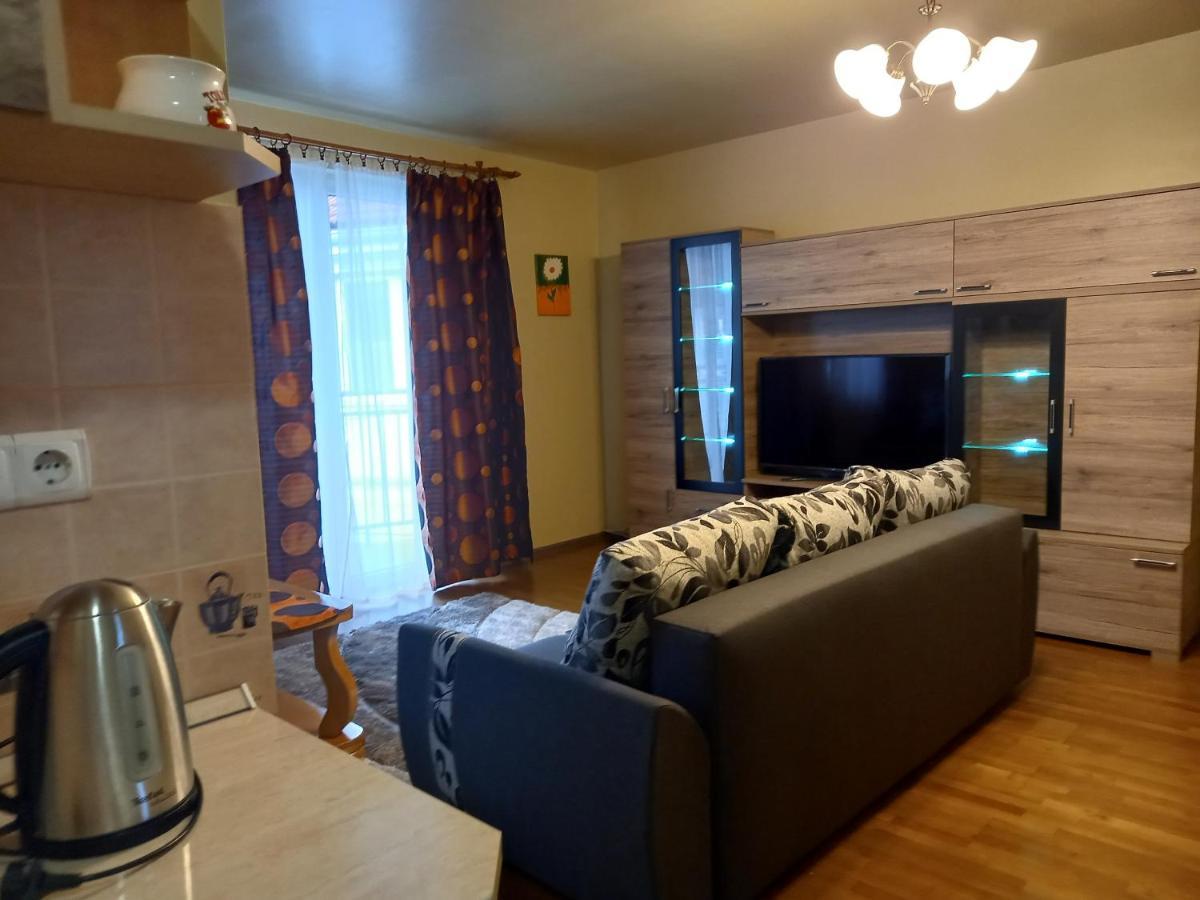 Thermal Apartman Hajdúszoboszló Exteriör bild