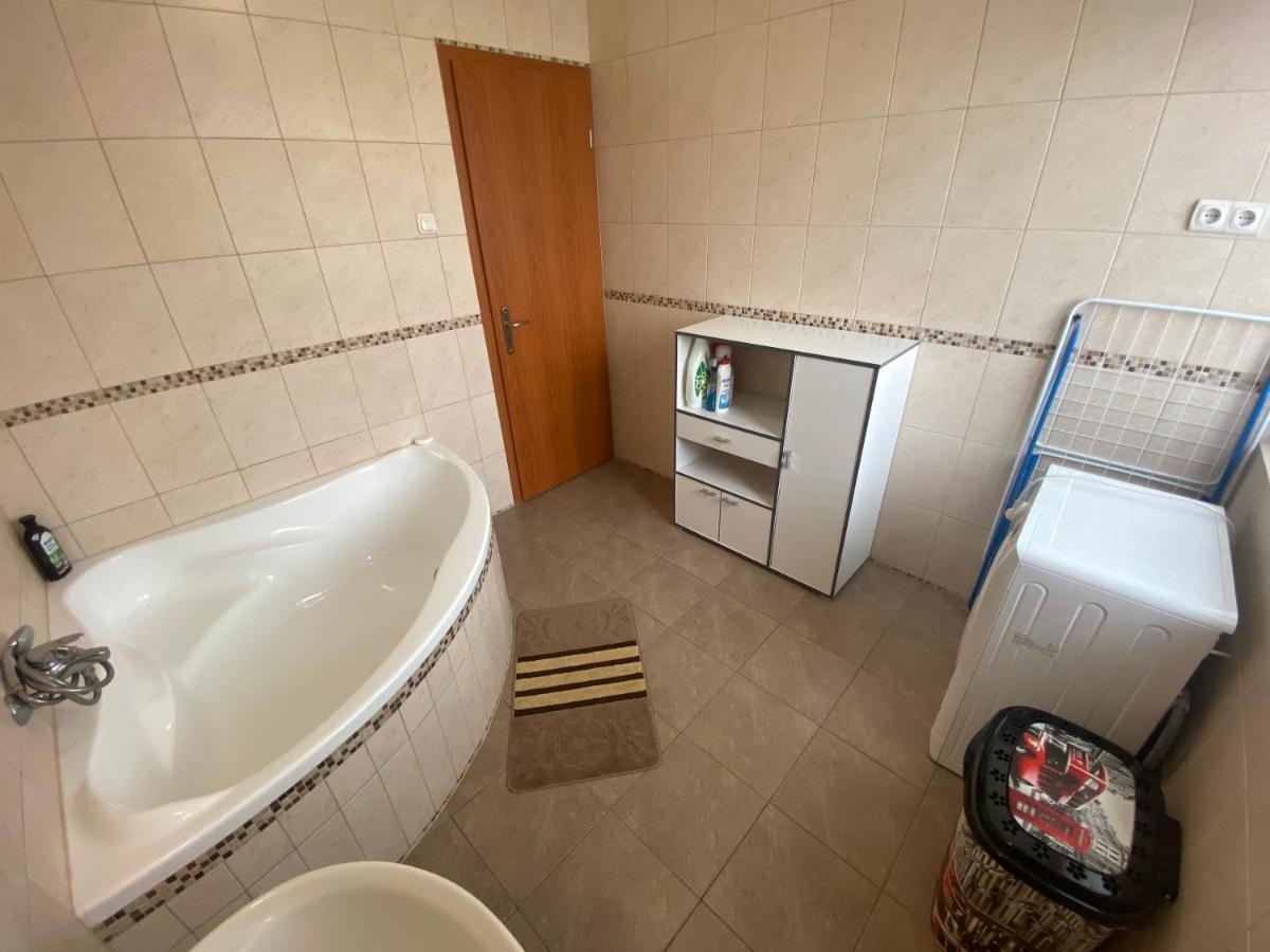 Thermal Apartman Hajdúszoboszló Exteriör bild